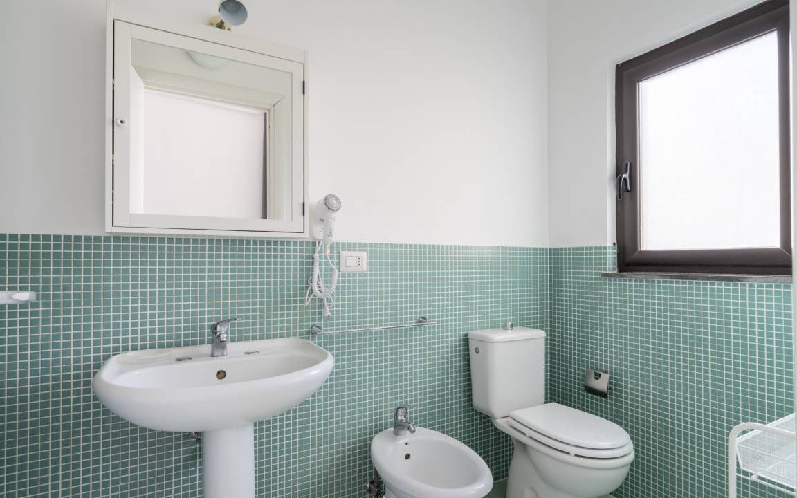 Photo of Bathroom in Picanello-Ognina-Barriera-Canalicchio