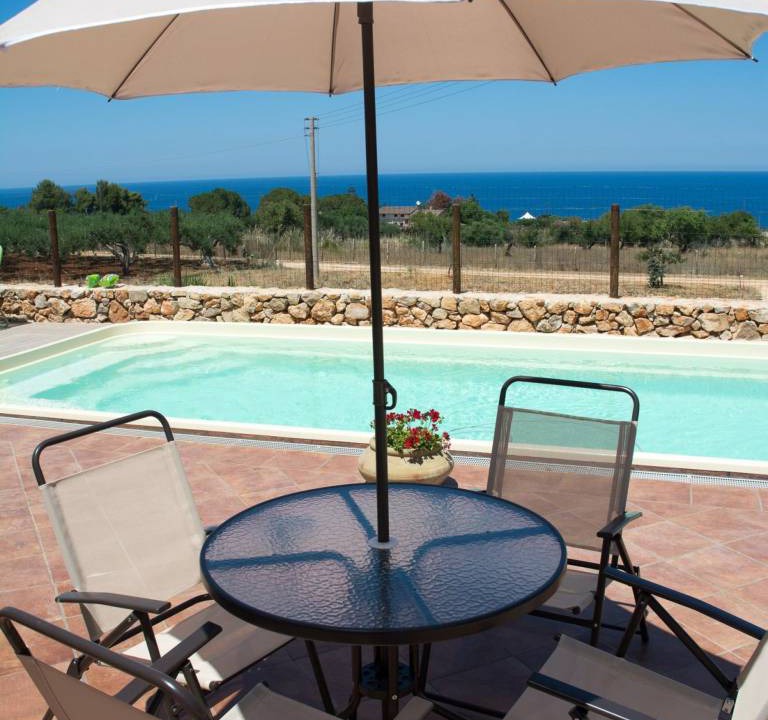 Photo of Patio Balcony in Scopello