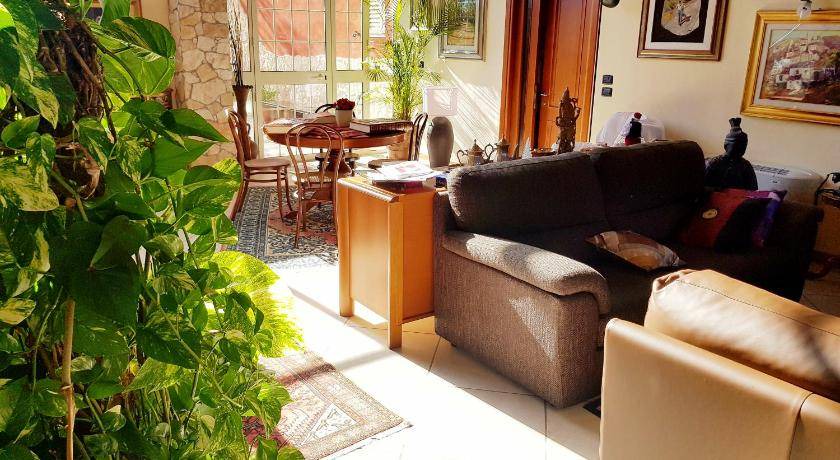 Photo of Livingroom in Pedara