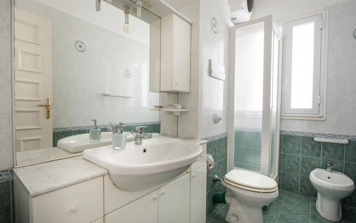 Photo of Bathroom in Addaura