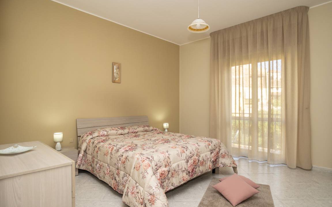 Photo of Bedroom in Capri Leone