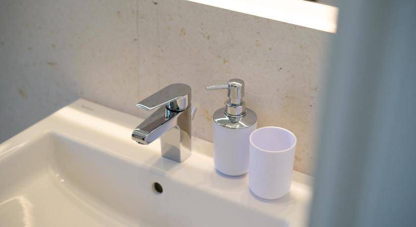 Photo of Bathroom in Bronte