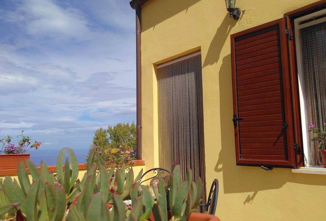Photo of Patio Balcony in Tusa