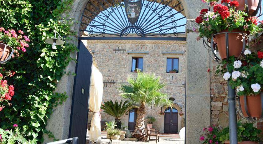 Photo of Buildings in Caltagirone