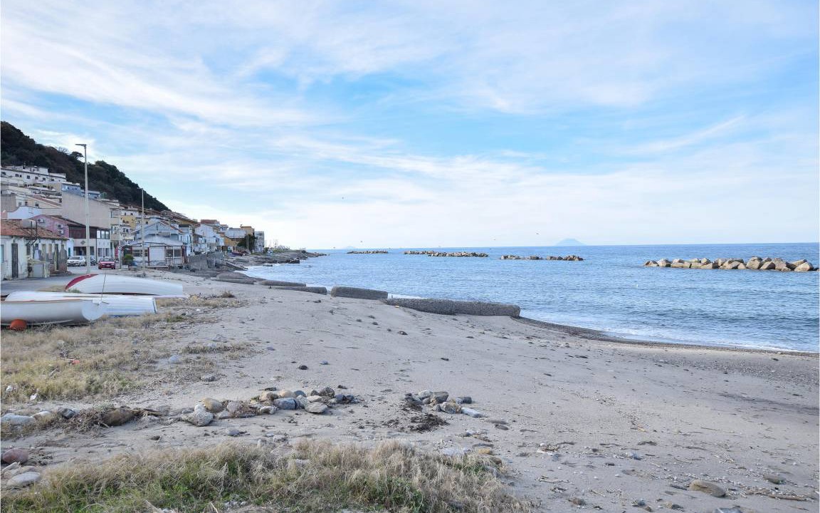 Photo of Others in Acquarone