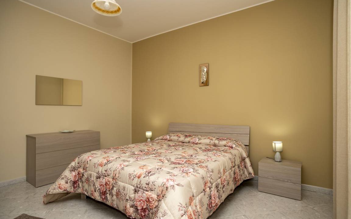Photo of Bedroom in Capri Leone