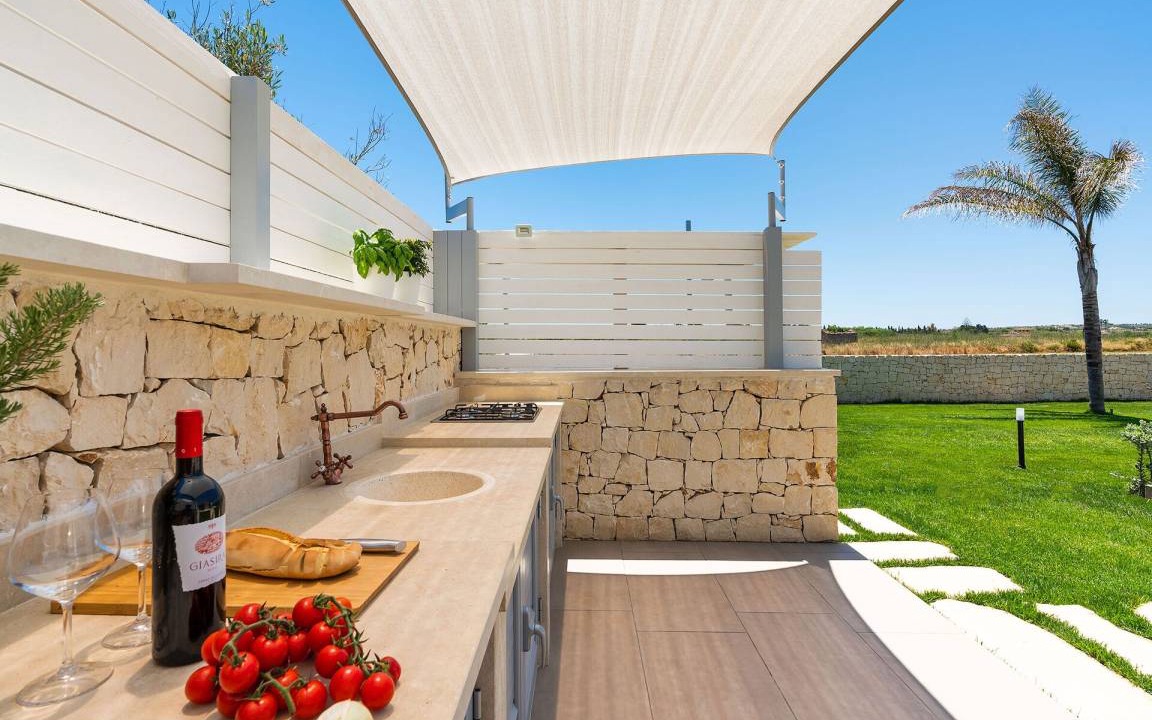 Photo of Patio Balcony in Reitani