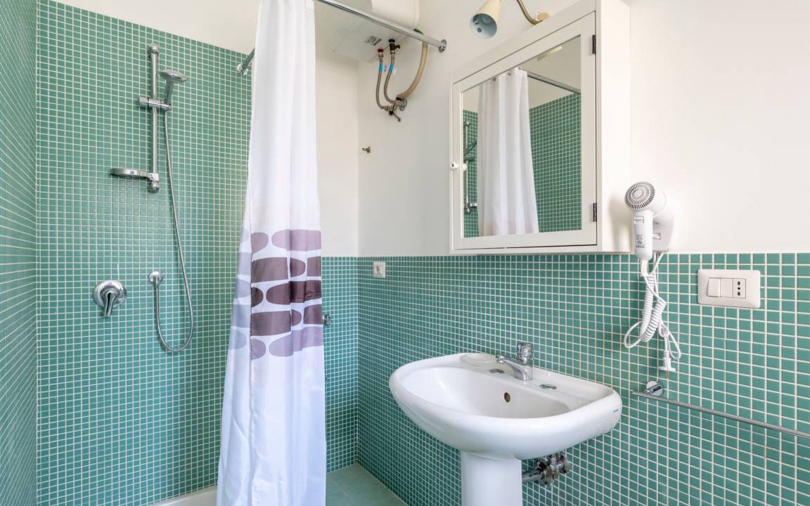 Photo of Bathroom in Picanello-Ognina-Barriera-Canalicchio