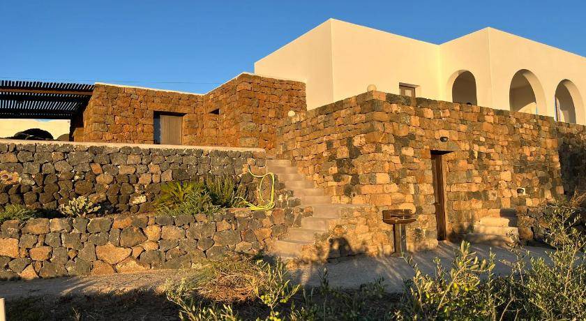Photo of Others in Pantelleria