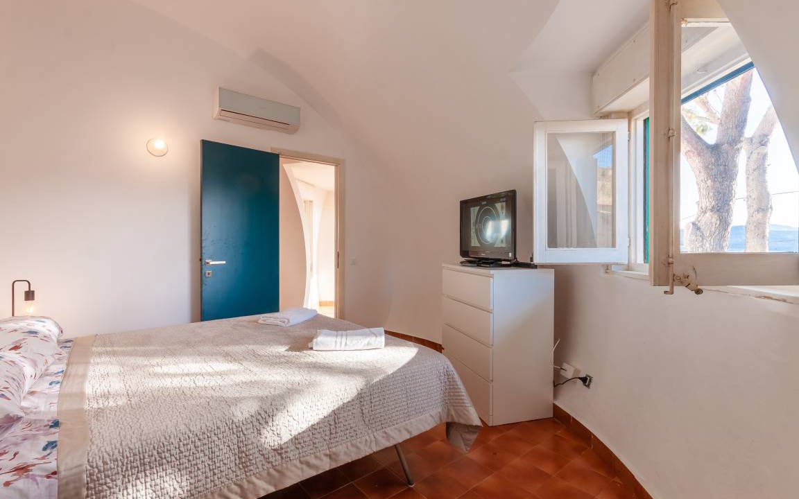 Photo of Bedroom in Macari