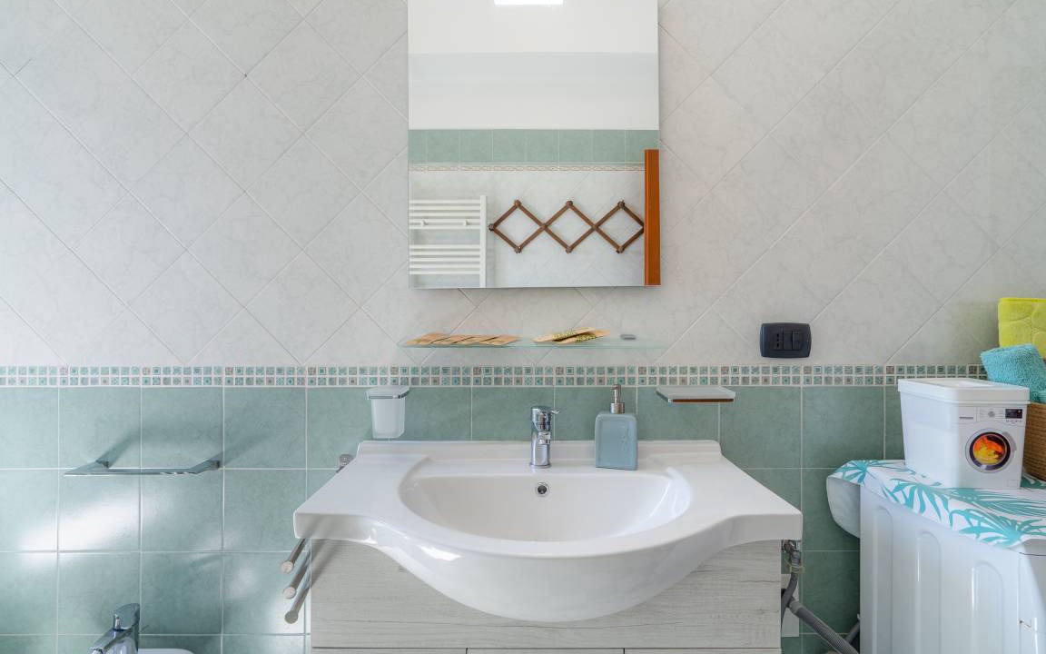 Photo of Bathroom in Floridia