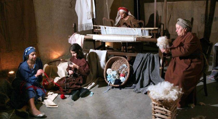 Photo of Others in Gangi