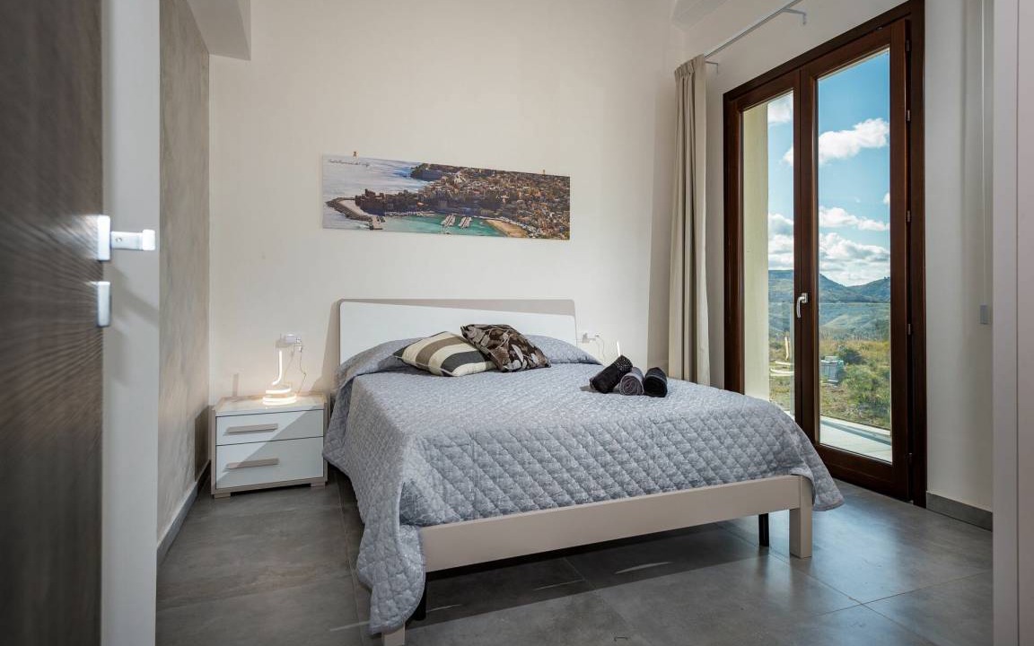 Photo of Bedroom in Scopello