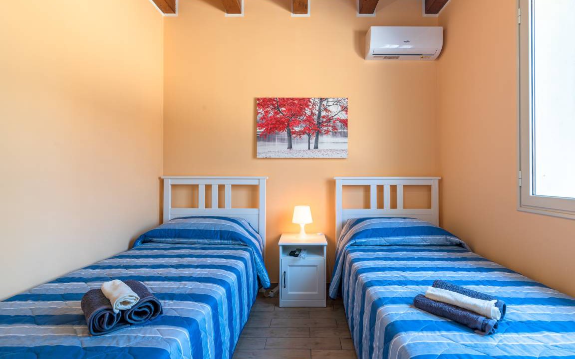 Photo of Bedroom in Brucoli