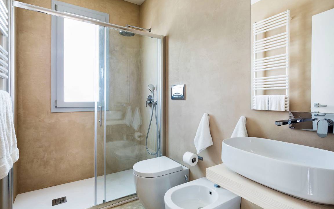 Photo of Bathroom in Avola