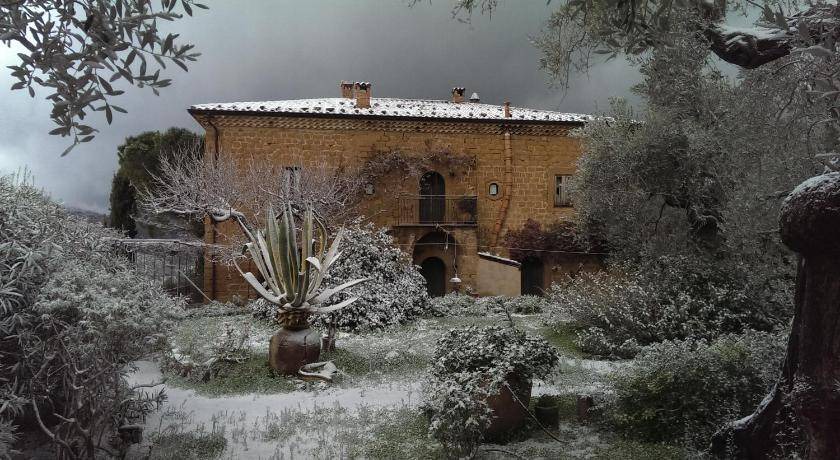 Photo of Others in Pettineo