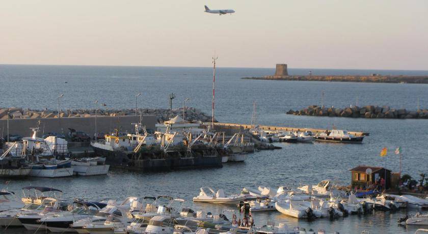 Photo of Others in Cinisi