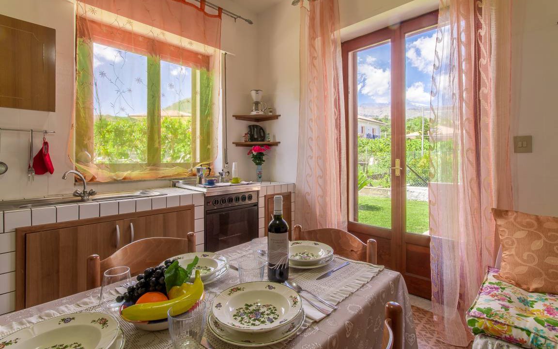 Photo of Kitchen in Zafferana Etnea