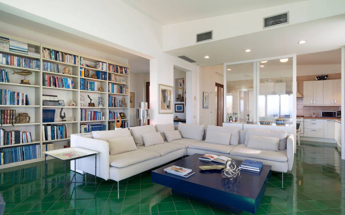 Photo of Livingroom in Costa Saracena-Castelluccio
