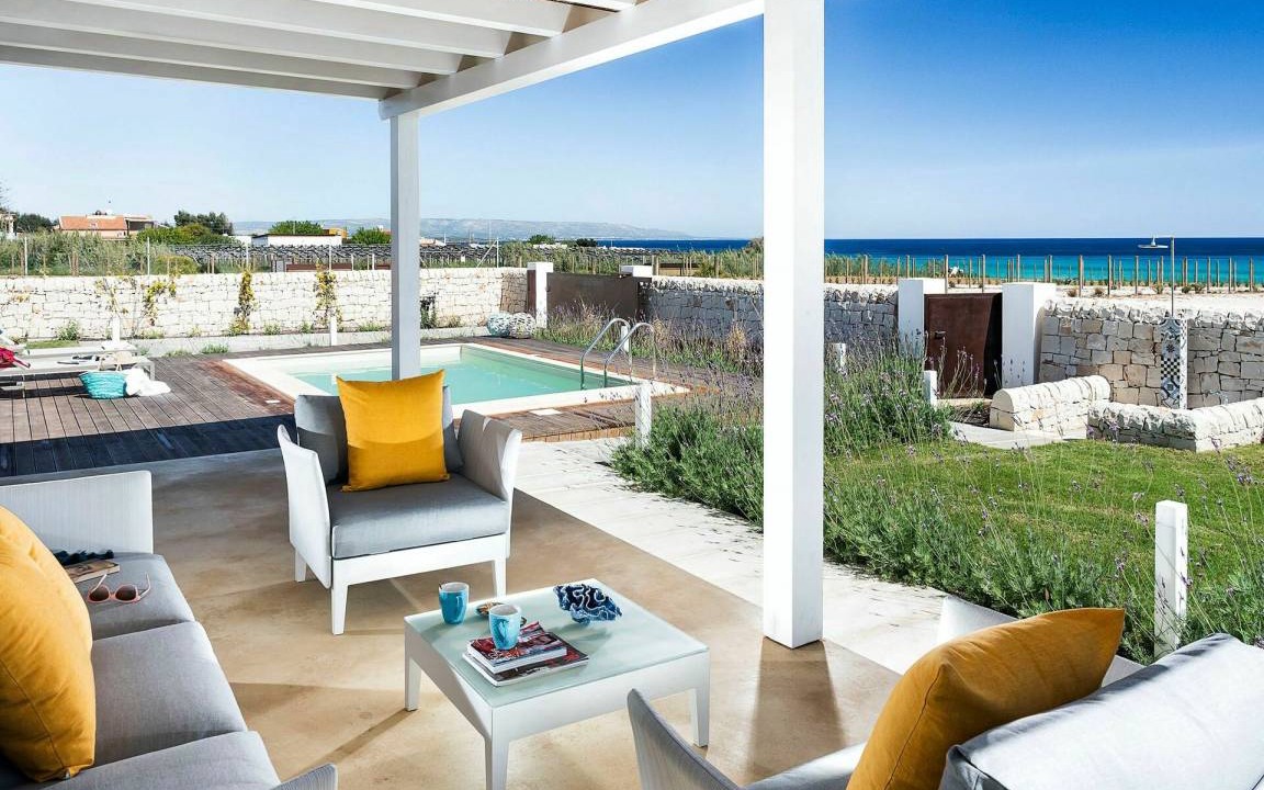 Photo of Patio Balcony in Reitani