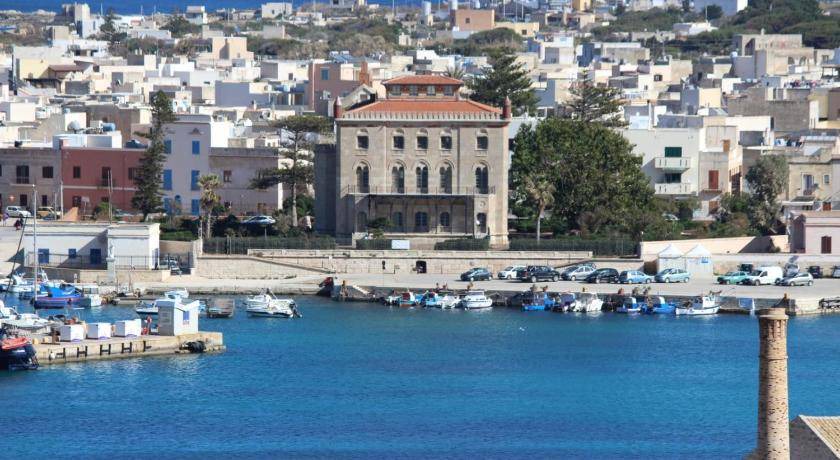 Photo of Others in Favignana