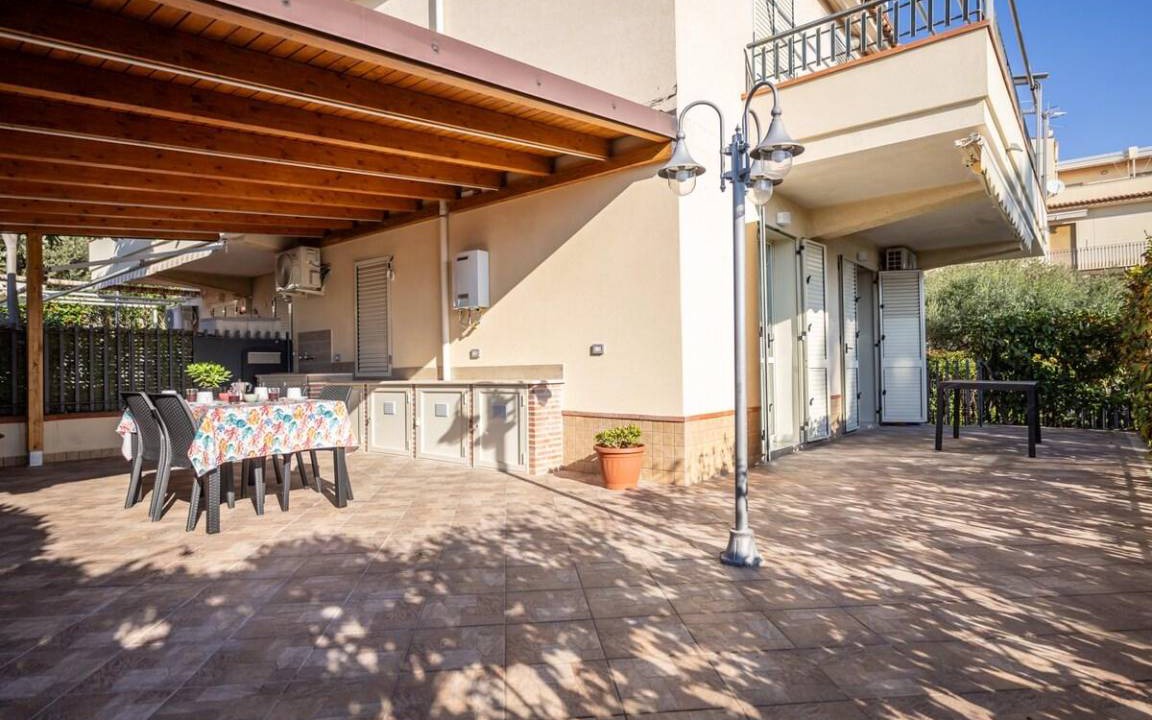 Photo of Patio Balcony in Mazzeo