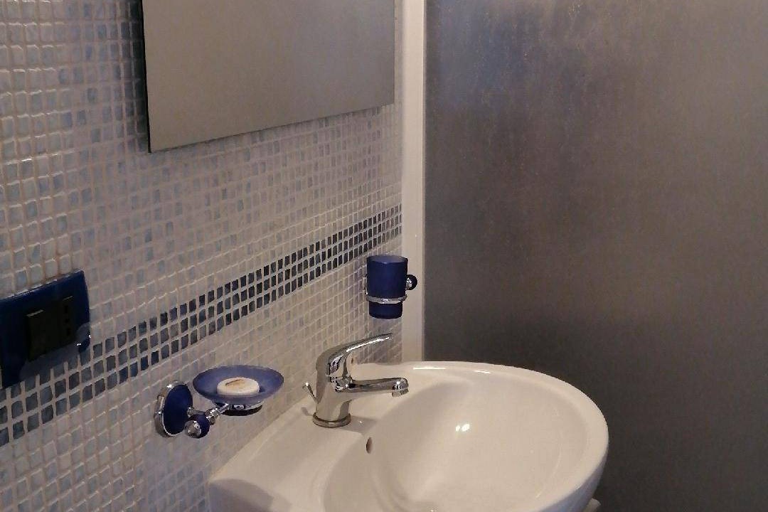 Photo of Bathroom in Palazzolo Acreide Historic Centre