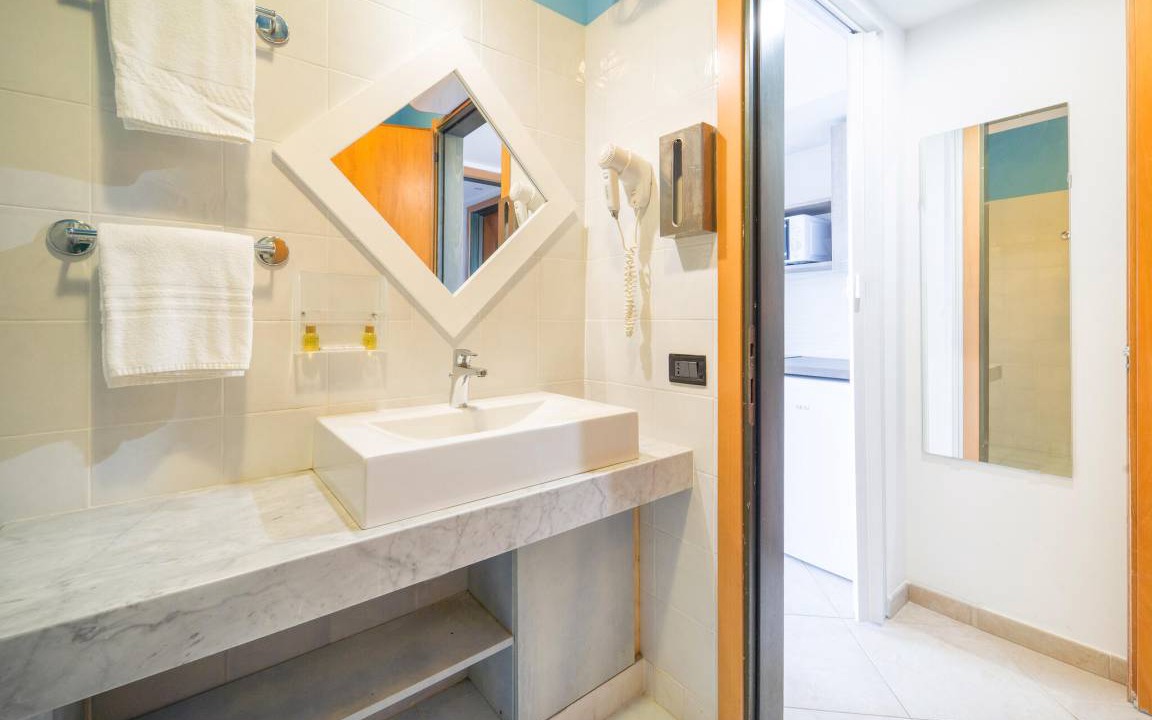 Photo of Bathroom in Addaura