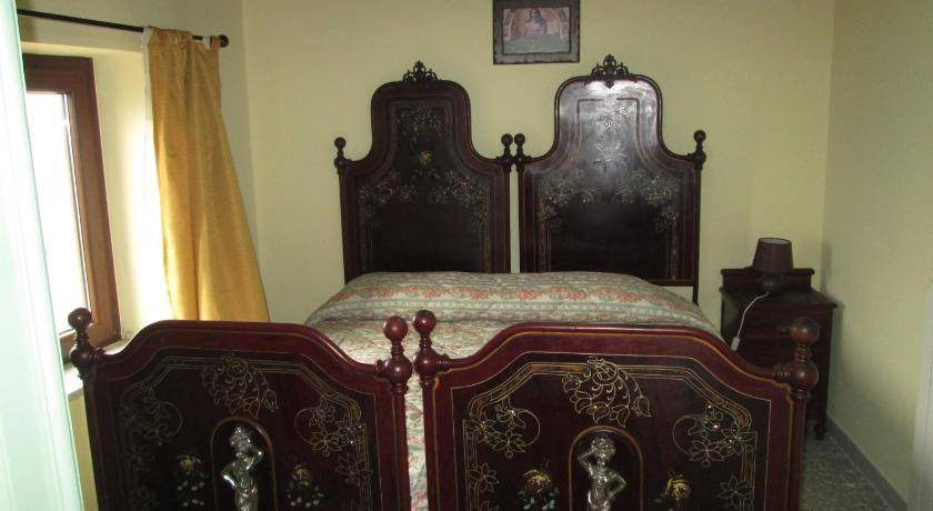 Photo of Bedroom in Gangi