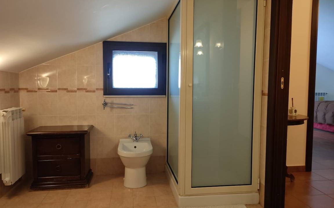 Photo of Bathroom in Pedara