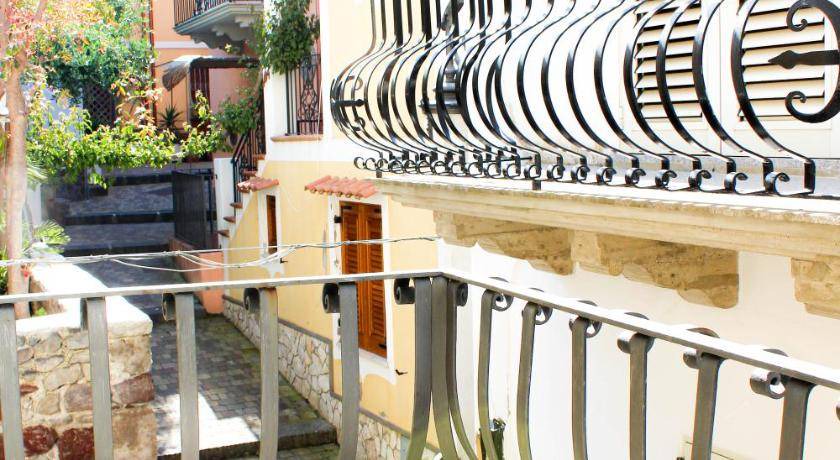 Photo of Patio Balcony in Lipari Historic Centre