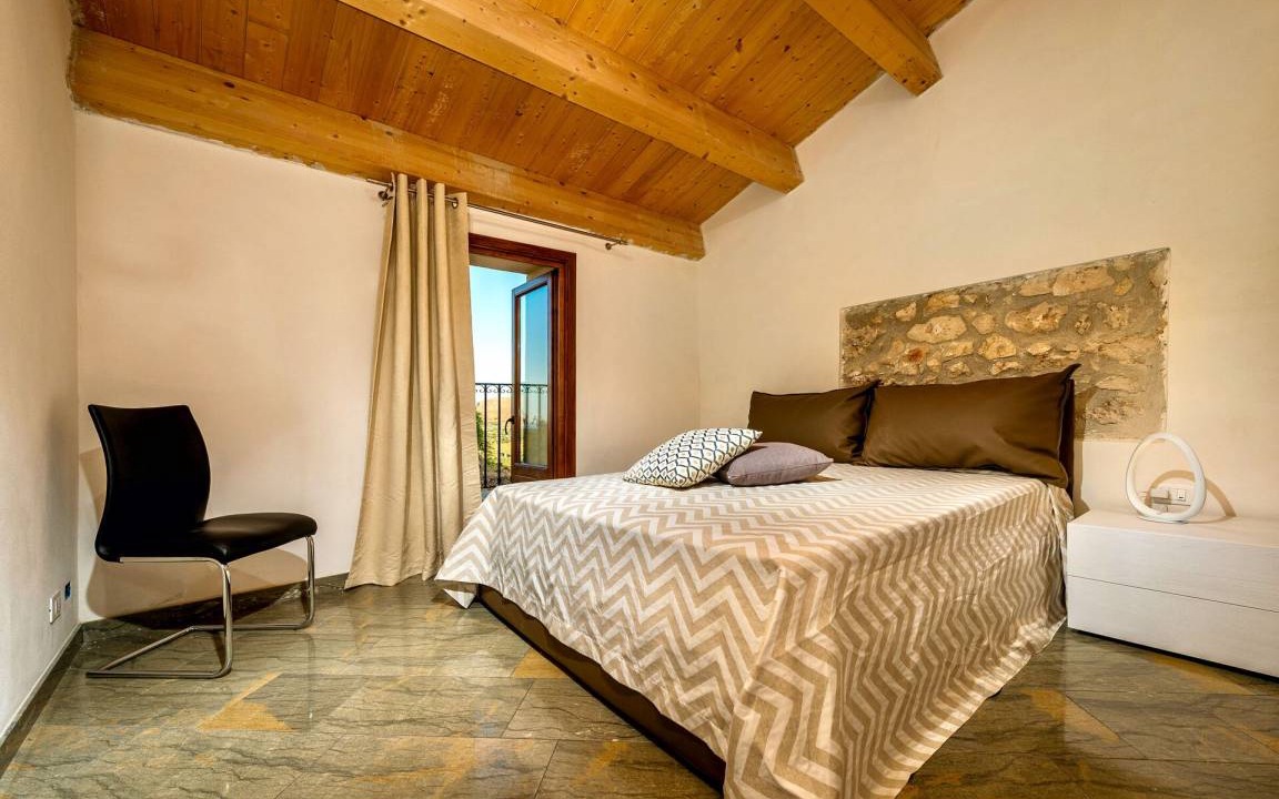 Photo of Bedroom in Scopello