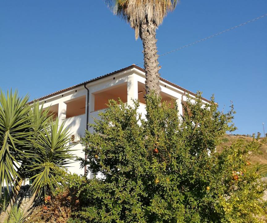 Photo of Others in Montallegro