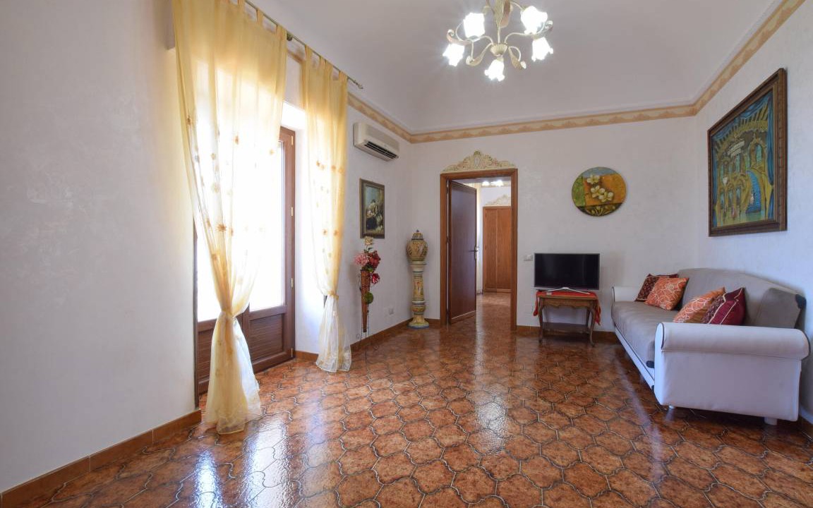 Photo of Livingroom in Tusa