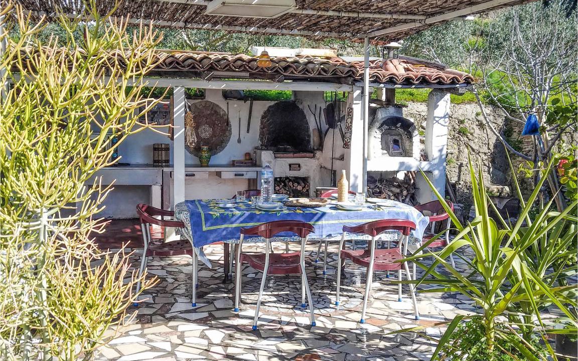 Photo of Others in Savoca