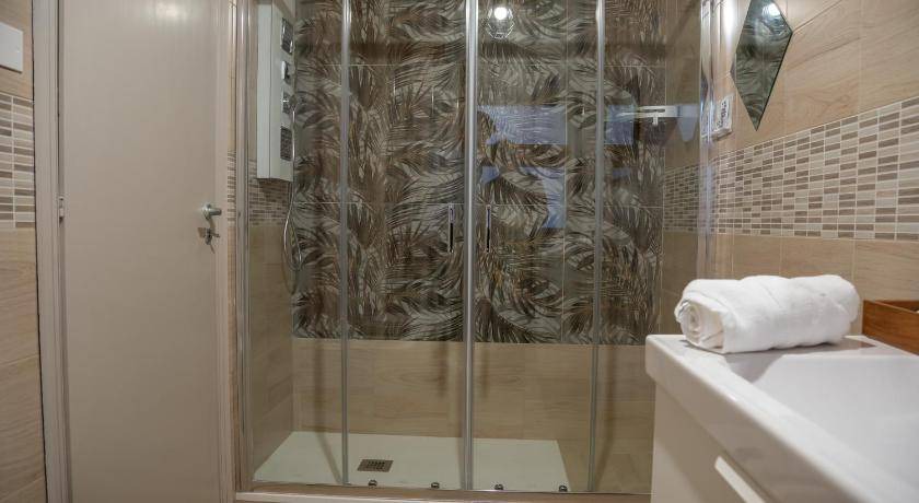 Photo of Bathroom in Quartieri Nuovi della Mosella
