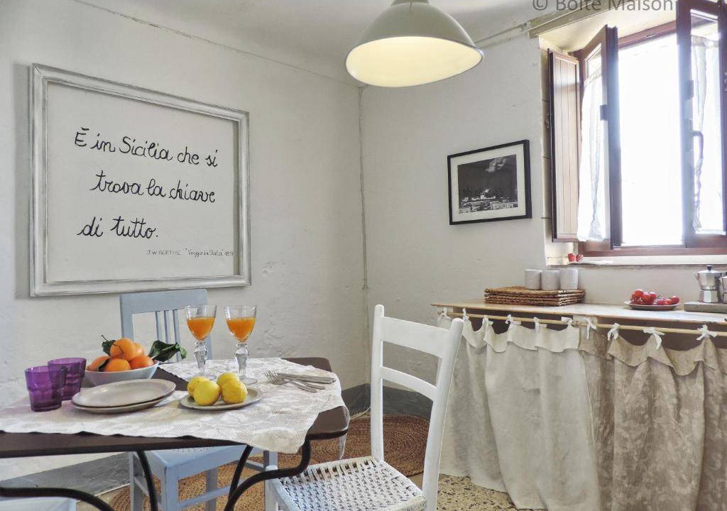 Photo of Livingroom in Palazzolo Acreide Historic Centre