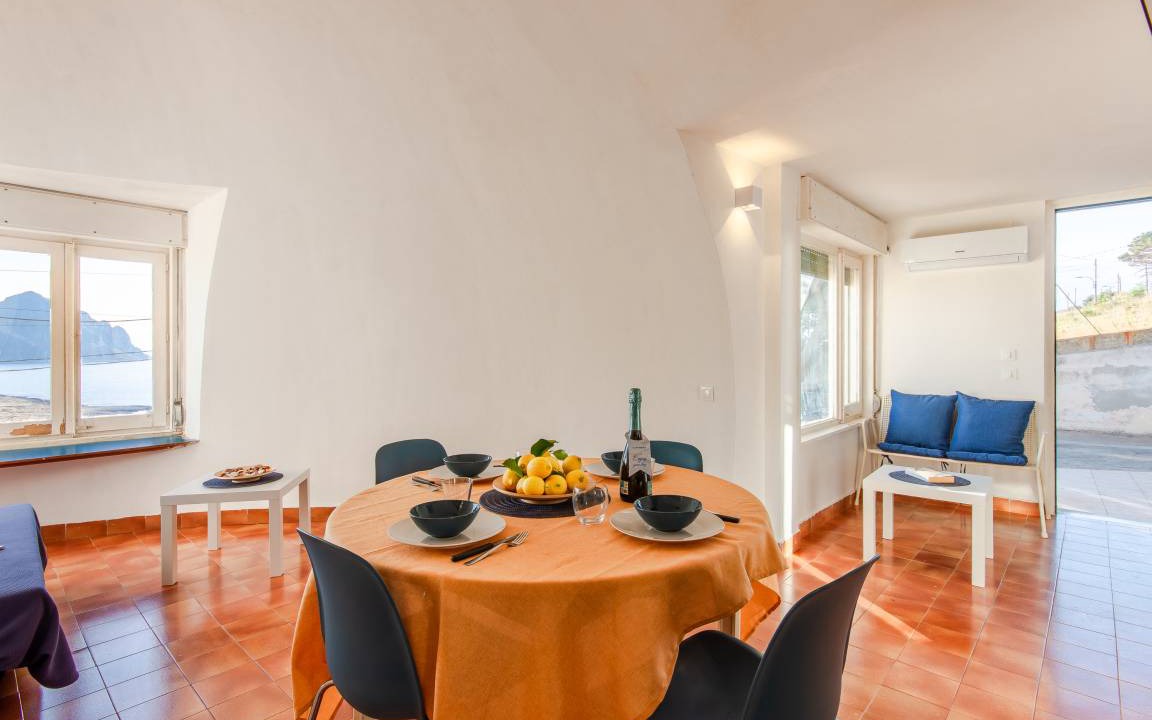 Photo of Livingroom in Macari
