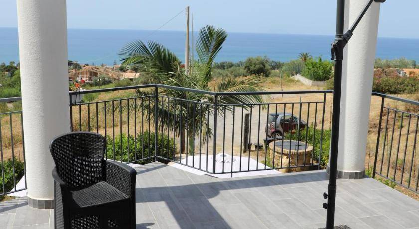 Photo of Patio Balcony in Acquedolci