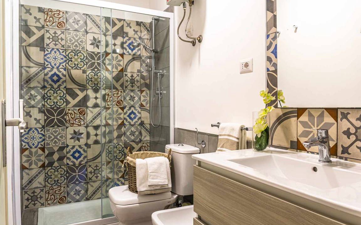 Photo of Bathroom in Porticato