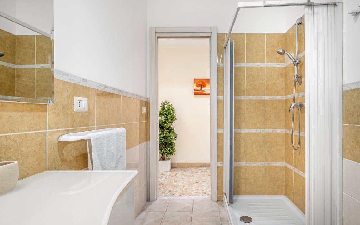 Photo of Bathroom in Borgo-Sanzio