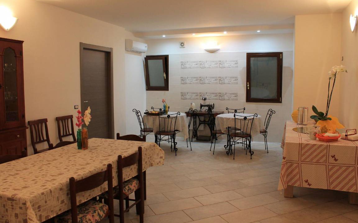 Photo of Others in Casa Papa