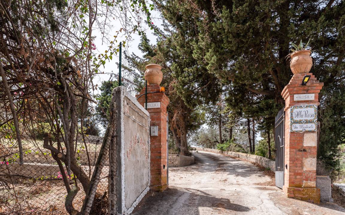 Photo of Others in Licata
