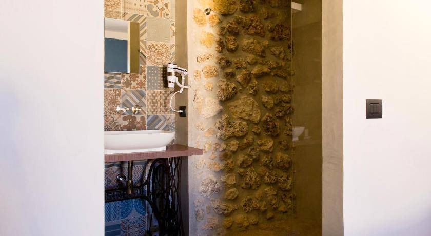 Photo of Bathroom in Racalmuto