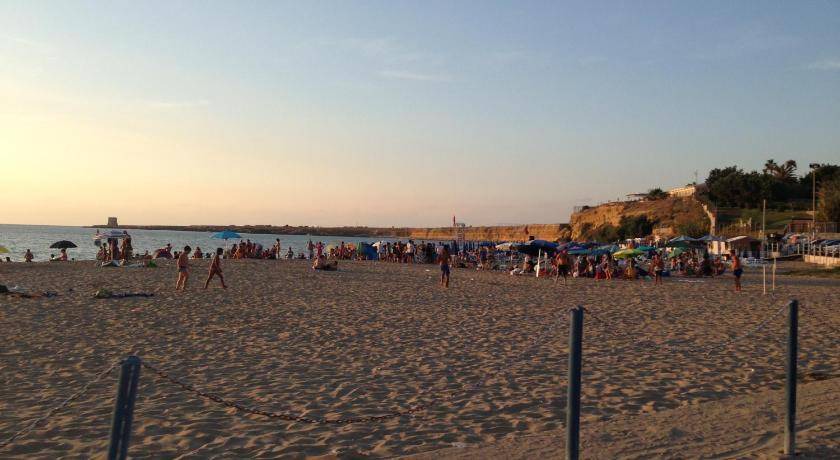 Photo of Others in Cinisi
