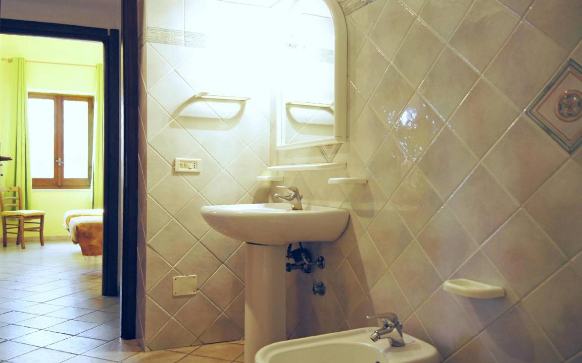 Photo of Bathroom in Kamma