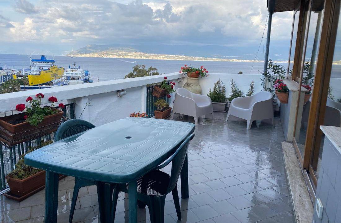 Photo of Patio Balcony in Province of Messina