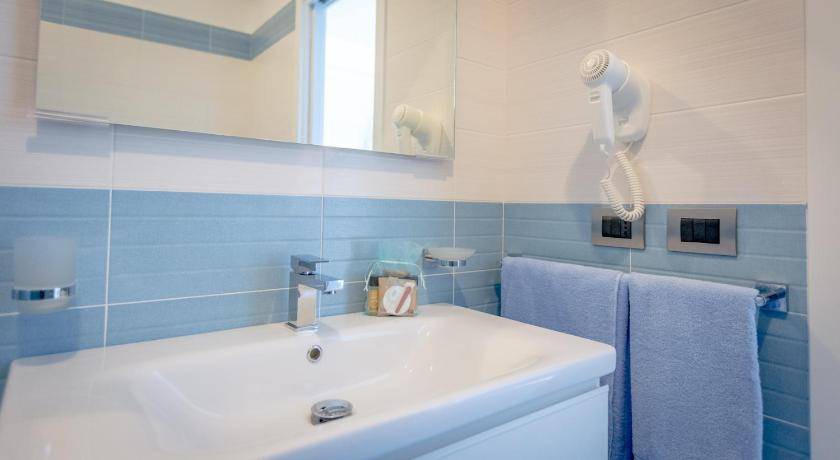 Photo of Bathroom in Marinella di Selinunte