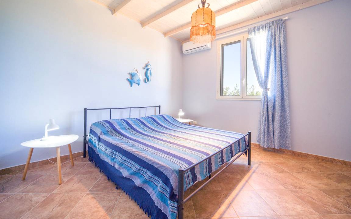Photo of Bedroom in Torre Colonna-sperone