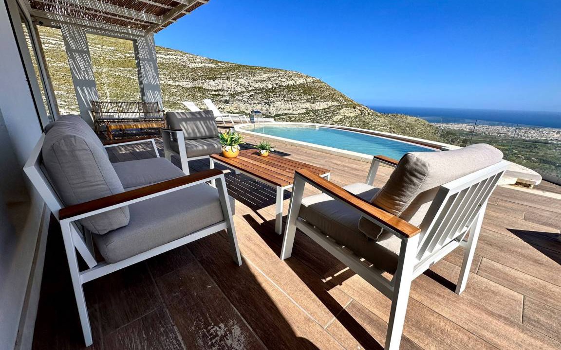 Photo of Patio Balcony in Avola